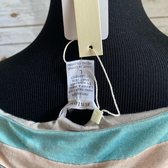 NEW ESLEY TOP - Picture 5 of 6